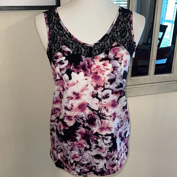 attention Tank Top Size XS EUC - Picture 9 of 11